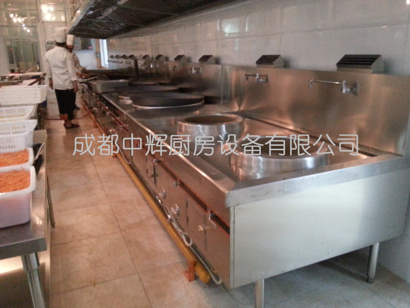 大专院校食堂操作间